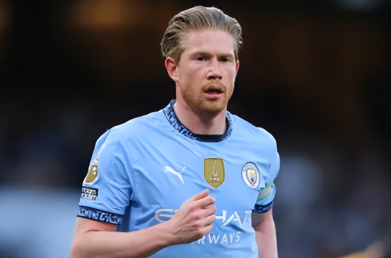 关于切尔西轻取那不勒斯，德布劳内补时绝平法甲的信息