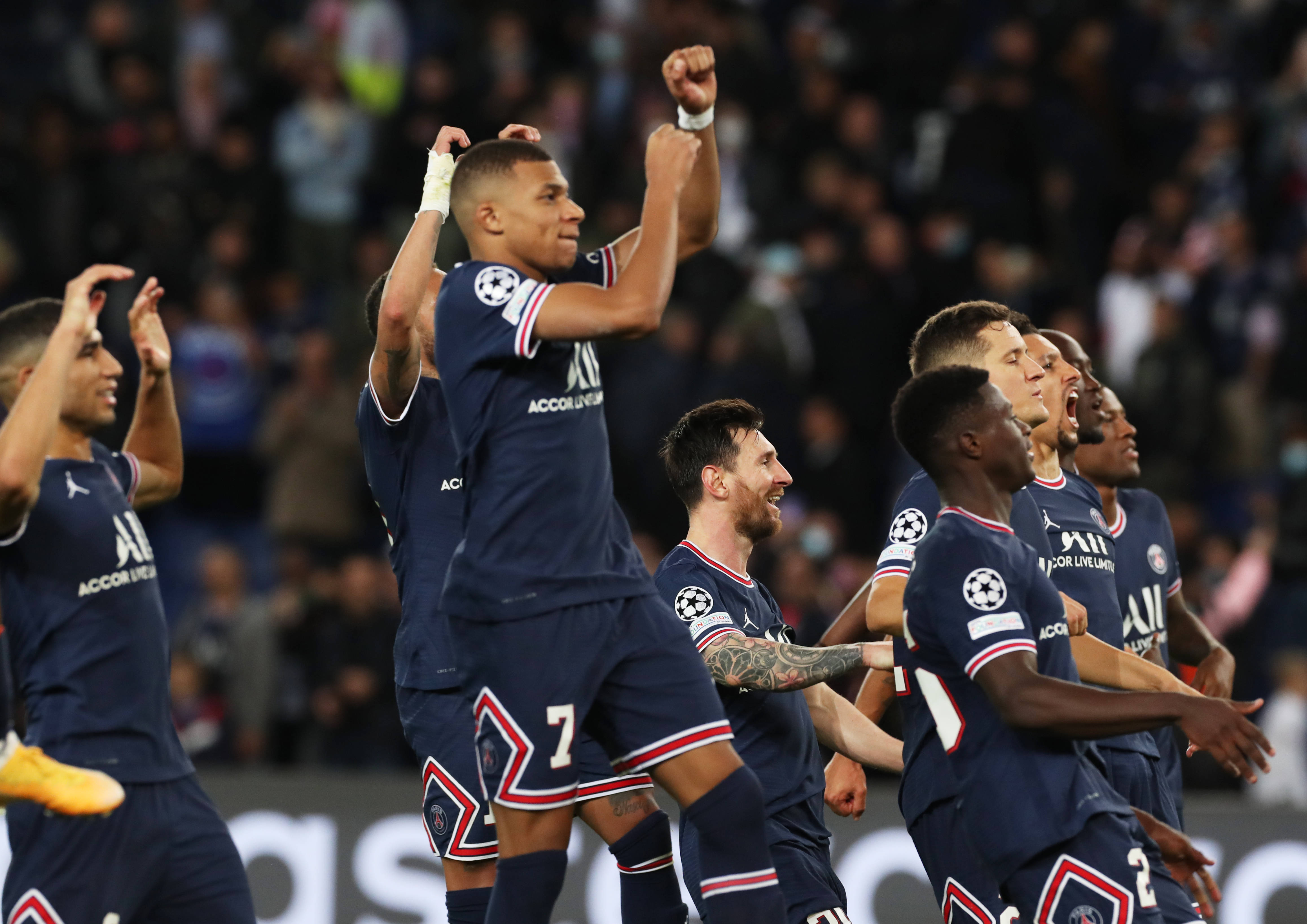 华体会体育-包含巴黎圣日耳曼大胜切尔西，锁定四强席位的词条