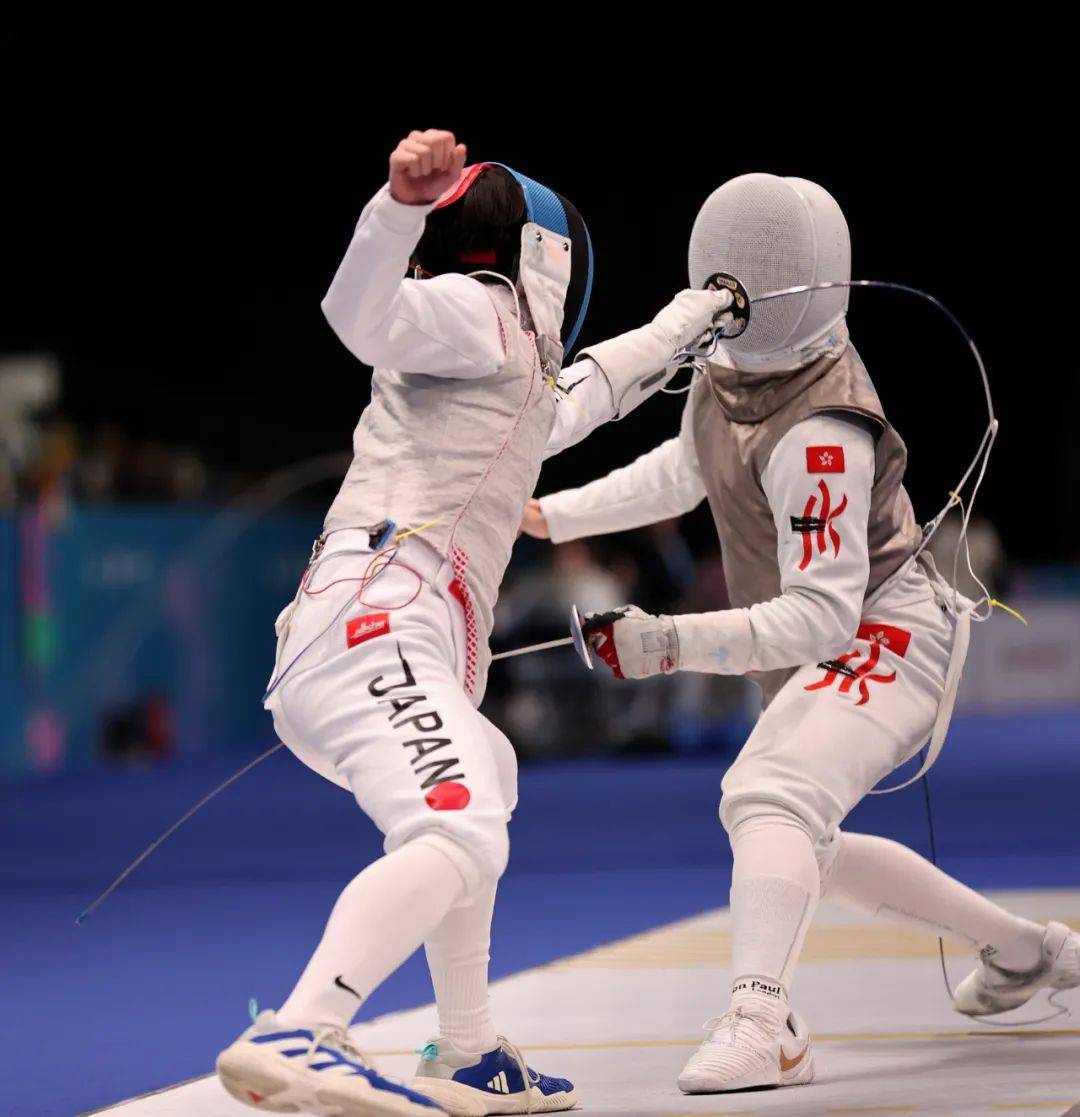 男子团体夺冠，女选手豪取铜牌！的简单介绍